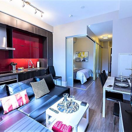 Upscale Suite At Cn Tower, Metro Convention & Rogers Centre Toronto Exterior photo
