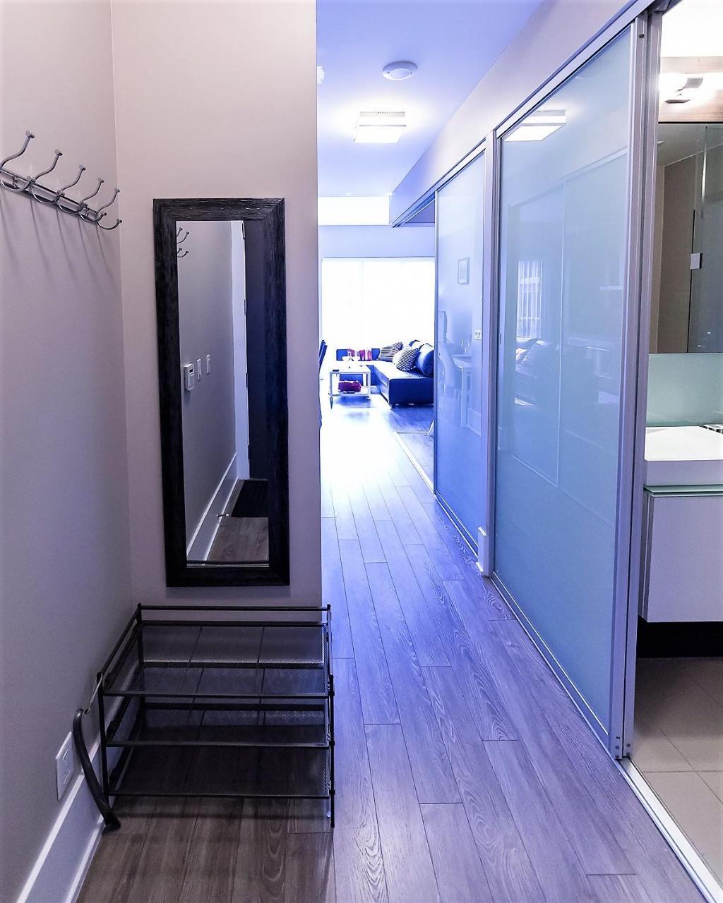 Upscale Suite At Cn Tower, Metro Convention & Rogers Centre Toronto Exterior photo